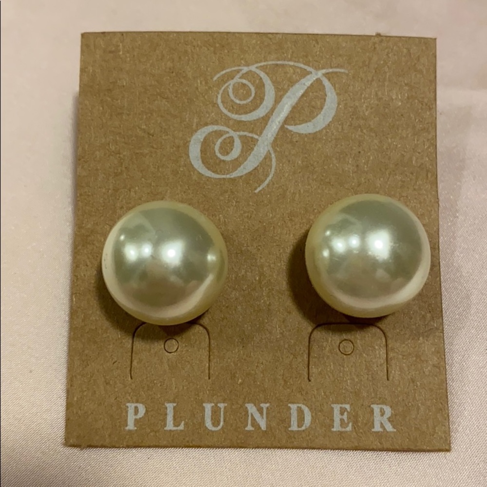 Plunder pearls